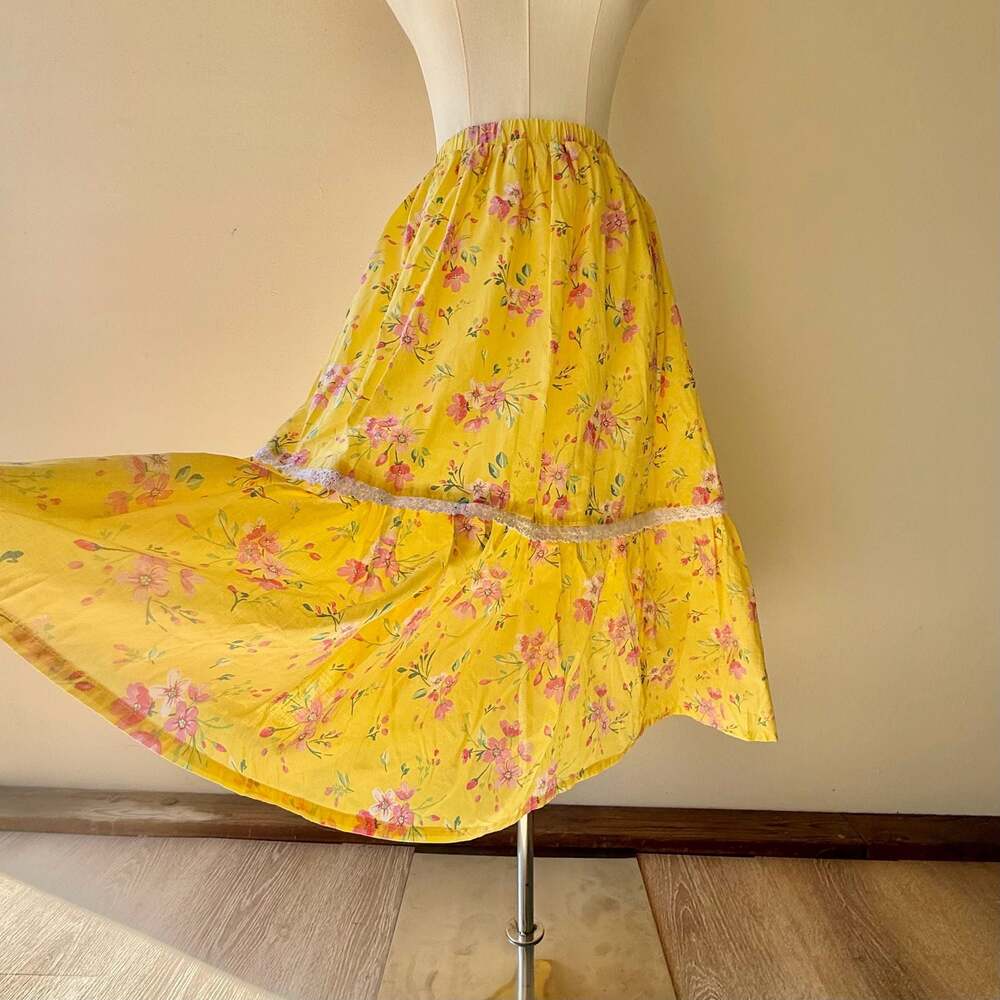 Yellow Floral Tiered Lace Trim Prairie Midi Skirt